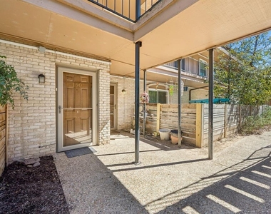 7801 Shoal Creek Blvd - Photo Thumbnail 3
