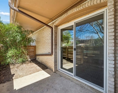7801 Shoal Creek Blvd - Photo Thumbnail 17