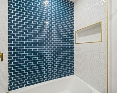 7801 Shoal Creek Blvd - Photo Thumbnail 19