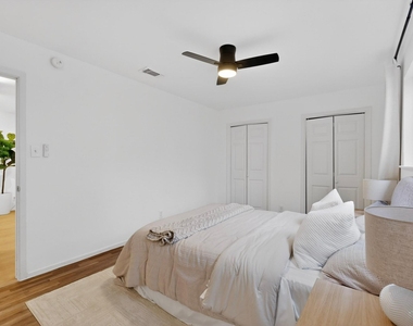9807 Dallum Dr - Photo Thumbnail 16