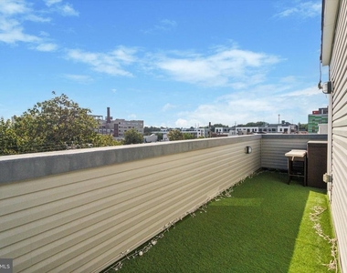 1500 N Myrtlewood Street - Photo Thumbnail 21