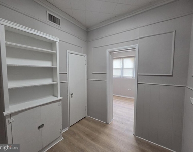 633 E Allegheny Avenue - Photo Thumbnail 4