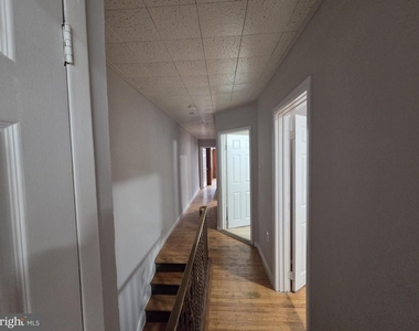 633 E Allegheny Avenue - Photo Thumbnail 17