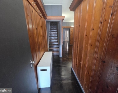 633 E Allegheny Avenue - Photo Thumbnail 20