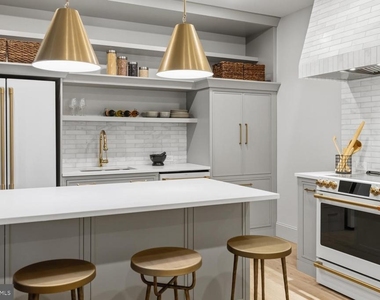 8623 Germantown Unit 203 Avenue - Photo Thumbnail 6