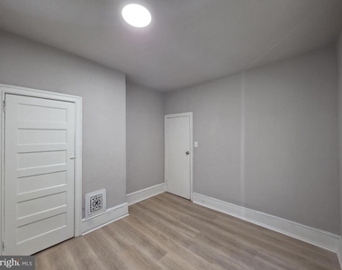 5137 Marion Street - Photo Thumbnail 13