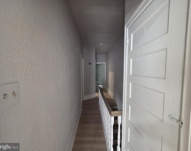 5137 Marion Street - Photo Thumbnail 10