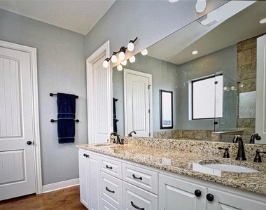 126 Packsaddle Dr - Photo Thumbnail 20