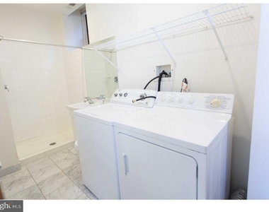 1411-3 Walnut Street - Photo Thumbnail 13