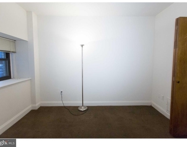1411-3 Walnut Street - Photo Thumbnail 20