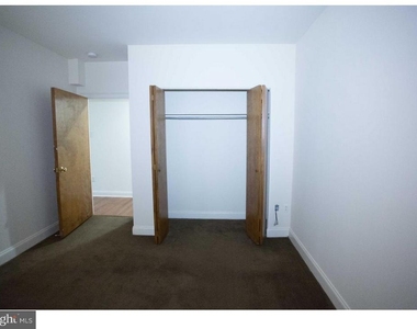 1411-3 Walnut Street - Photo Thumbnail 16