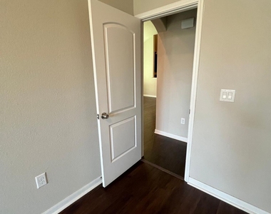 105 Rock Mill Loop - Photo Thumbnail 13