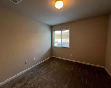 105 Rock Mill Loop - Photo Thumbnail 5