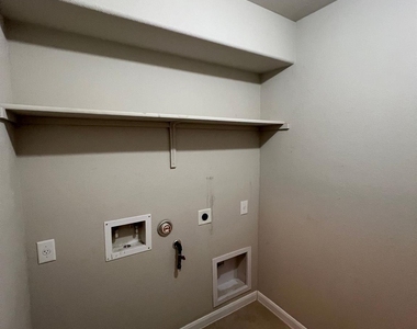 105 Rock Mill Loop - Photo Thumbnail 3