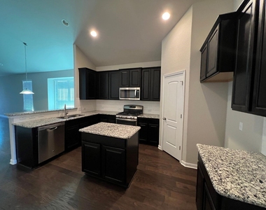 105 Rock Mill Loop - Photo Thumbnail 8
