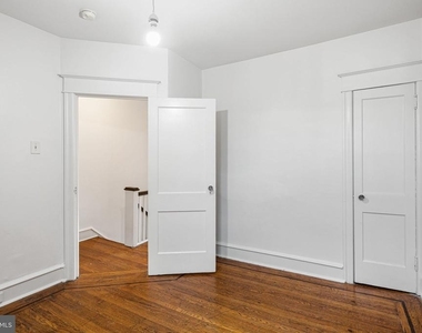 5361 Morse Street - Photo Thumbnail 25