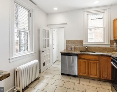 5361 Morse Street - Photo Thumbnail 12