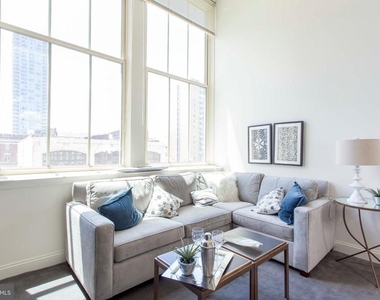 2121 Market Street - Photo Thumbnail 2