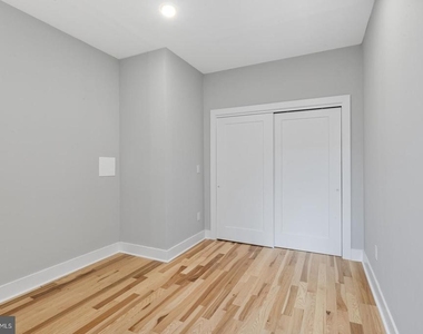 2007 E Susquehanna Avenue - Photo Thumbnail 10