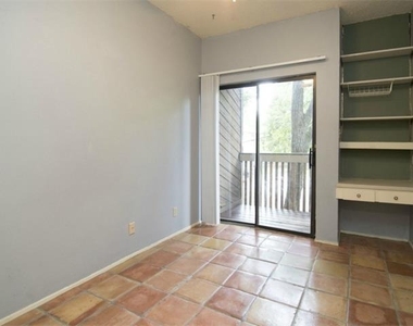 612 Park Pl - Photo Thumbnail 4