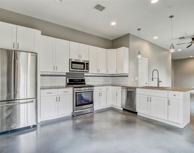 5109 Lott Ave - Photo Thumbnail 16