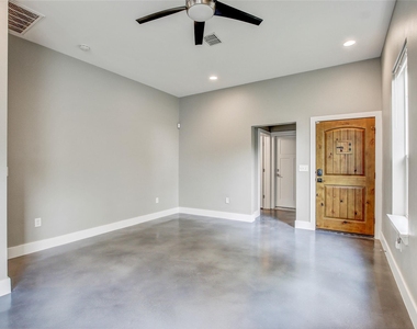 5109 Lott Ave - Photo Thumbnail 7