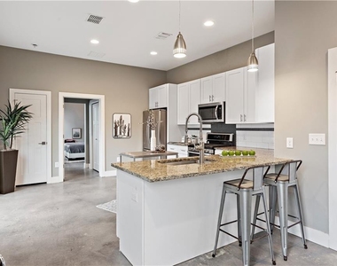 5109 Lott Ave - Photo Thumbnail 12