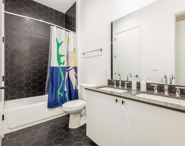 800 Embassy Dr - Photo Thumbnail 11