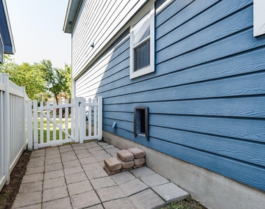 532 Sampson - Photo Thumbnail 39
