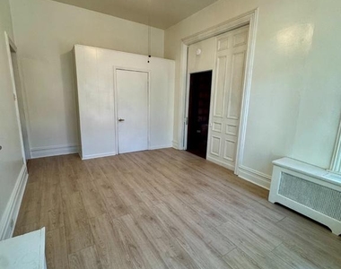 151 N Hanover Street - Photo Thumbnail 8
