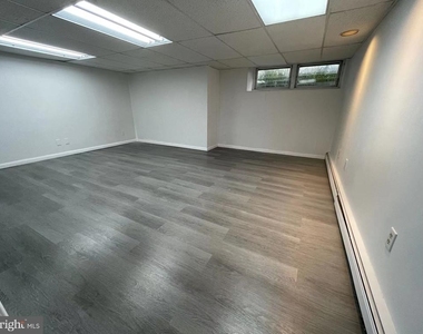 1822 Old York Road - Photo Thumbnail 4