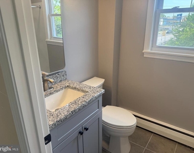 1620 Macdade Boulevard - Photo Thumbnail 4