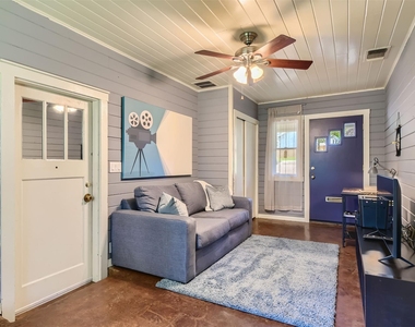 6804 Vine St - Photo Thumbnail 7