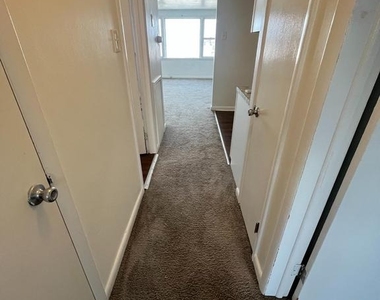 168 N Bonsall Avenue - Photo Thumbnail 15