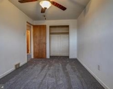 168 N Bonsall Avenue - Photo Thumbnail 7