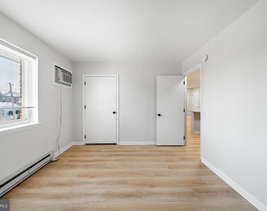 300 N Penn Street - Photo Thumbnail 14