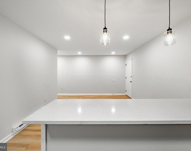 300 N Penn Street - Photo Thumbnail 11