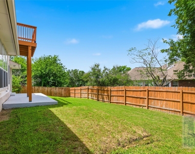 2217 Speidel Dr - Photo Thumbnail 31