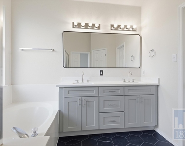 2217 Speidel Dr - Photo Thumbnail 13