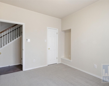 2217 Speidel Dr - Photo Thumbnail 17