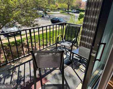 283 E Village Road - Photo Thumbnail 10