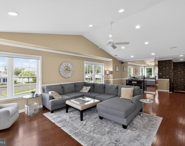 2508 Waterford Road - Photo Thumbnail 1