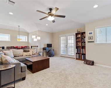 2337 Muzzie Ln - Photo Thumbnail 21