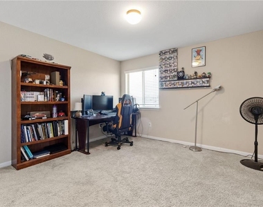 2337 Muzzie Ln - Photo Thumbnail 22