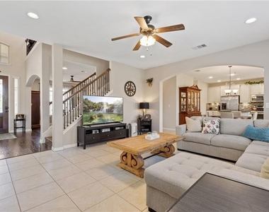 2337 Muzzie Ln - Photo Thumbnail 5