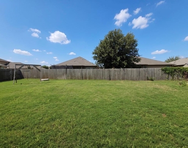18808 Keeli Ln - Photo Thumbnail 18