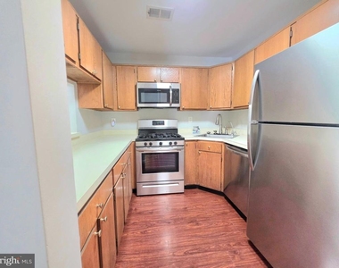 24 Coral Tree Court - Photo Thumbnail 3