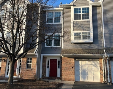 15 Halstead Place - Photo Thumbnail 16