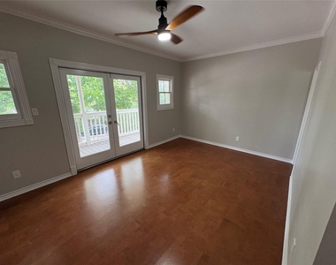 1204 W 39th St - Photo Thumbnail 25