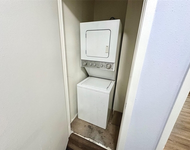3822 Southway Dr - Photo Thumbnail 20